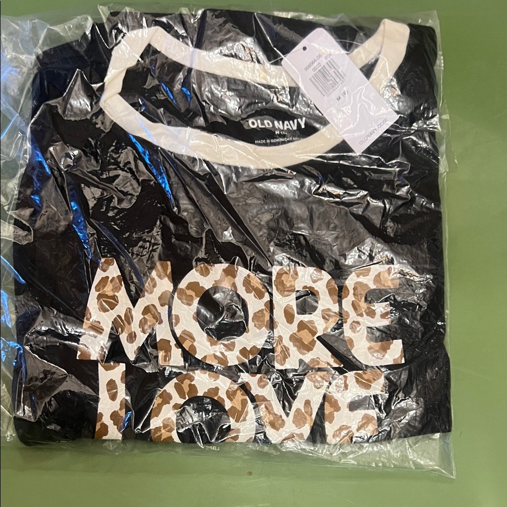 Old Navy Black Tee with Leopard Print Graphic